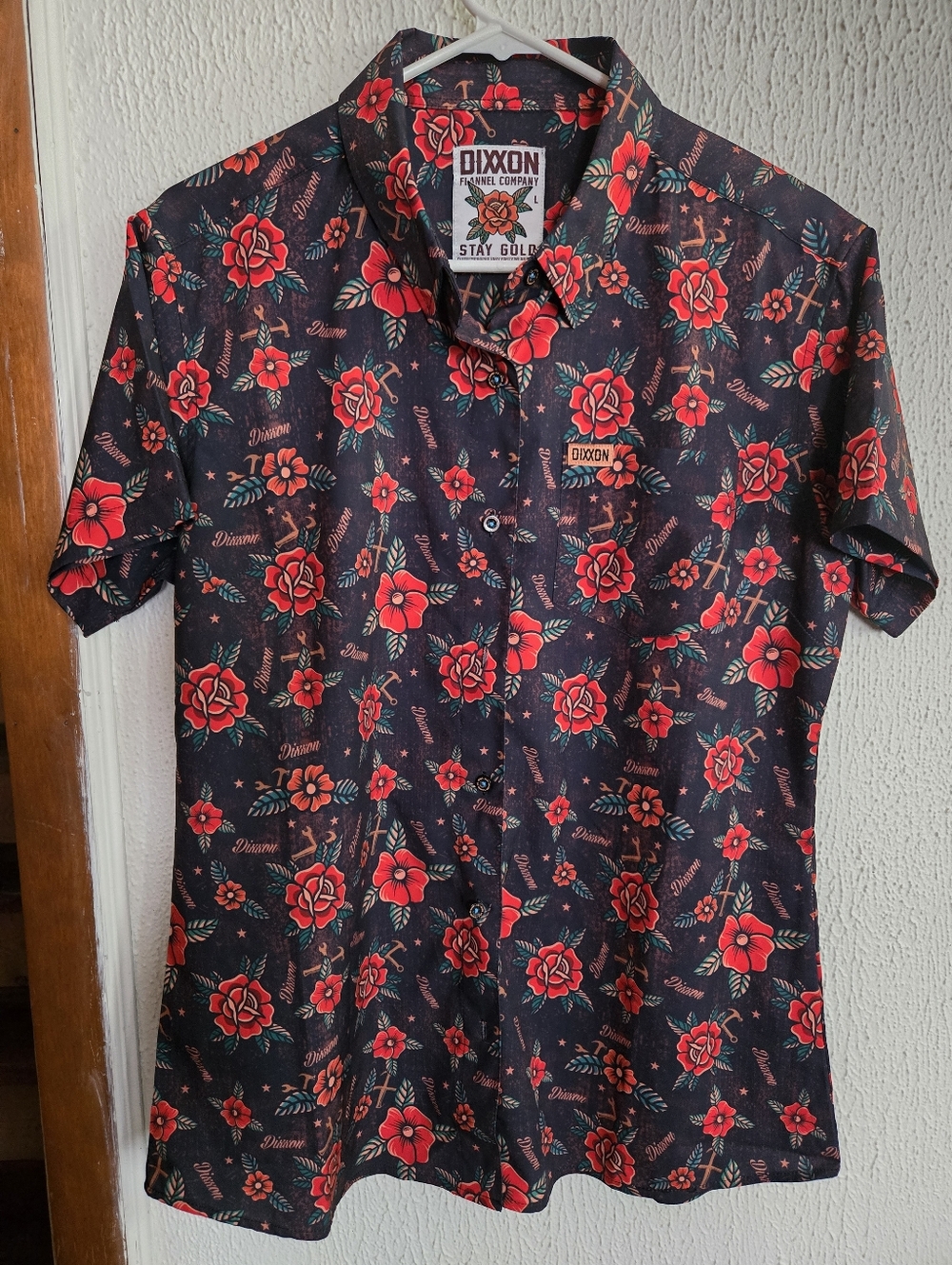 Dixxon Womens Stay Gold Button Up